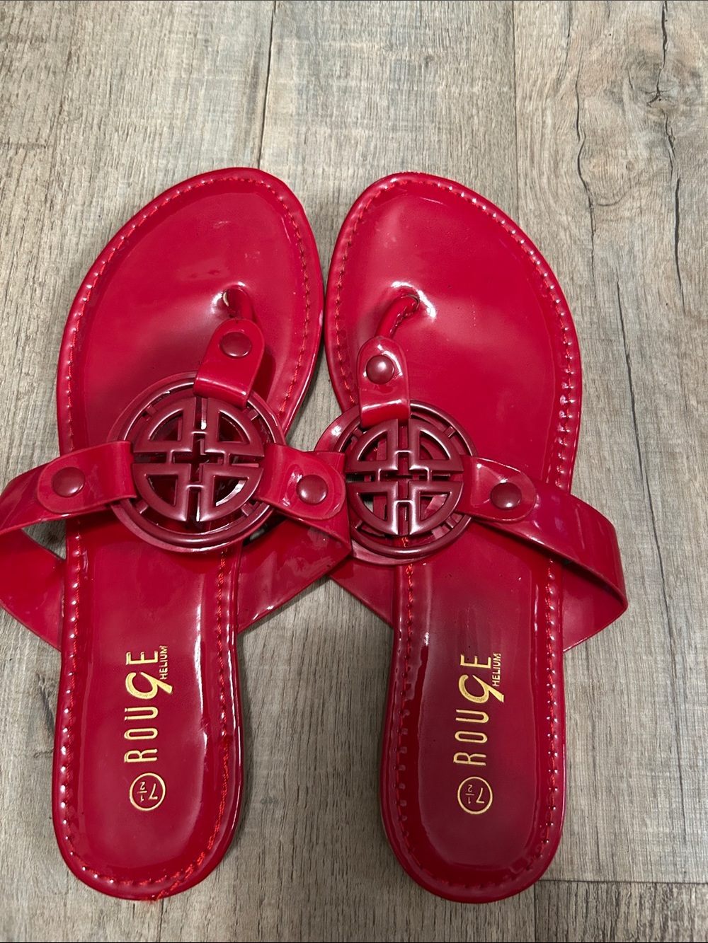 Rouge Helium Red Patent Thong Sandals with Decorative Medallion Accent - Picture 5 of 5